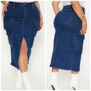 Denim cargo skirt